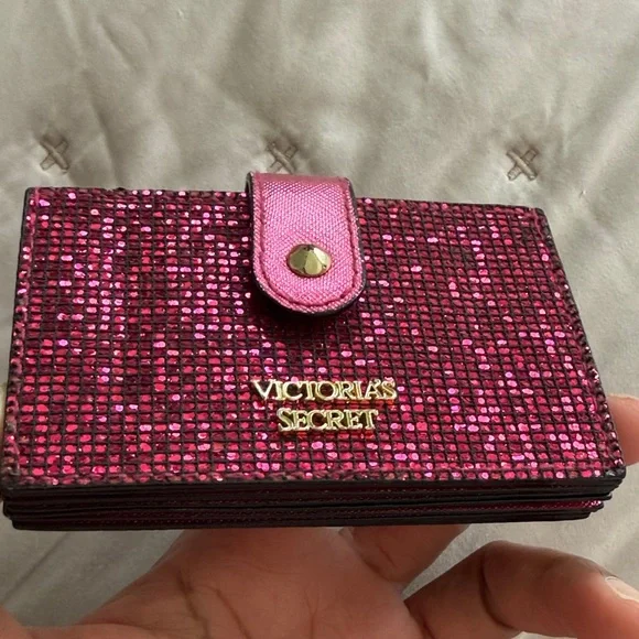 Victoria's Secret Glittery Pink Card Holder - Picture 6 of 6